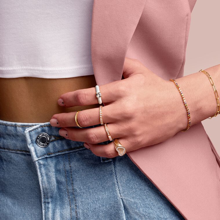 Lasciati ispirare dalle nostre professioniste di gioielli