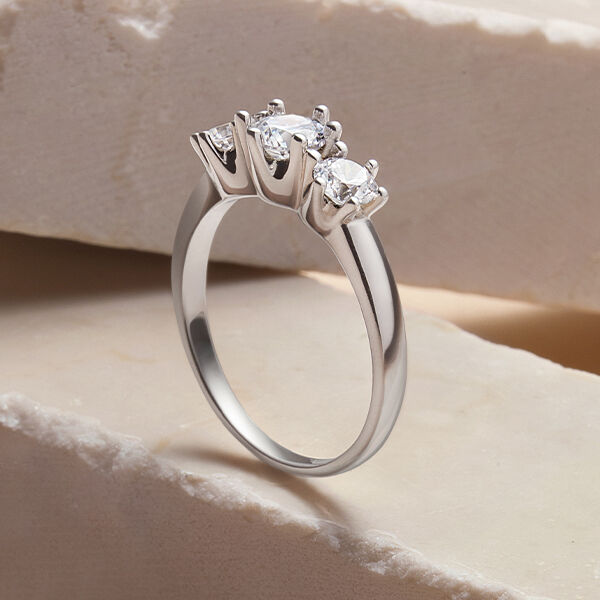 Anello proposta matrimonio discount trilogy