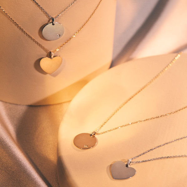 Oro o argento bianco