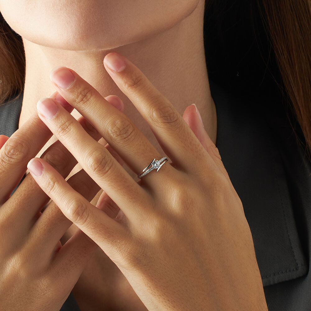 Anello solitario stroili oro prezzi new arrivals