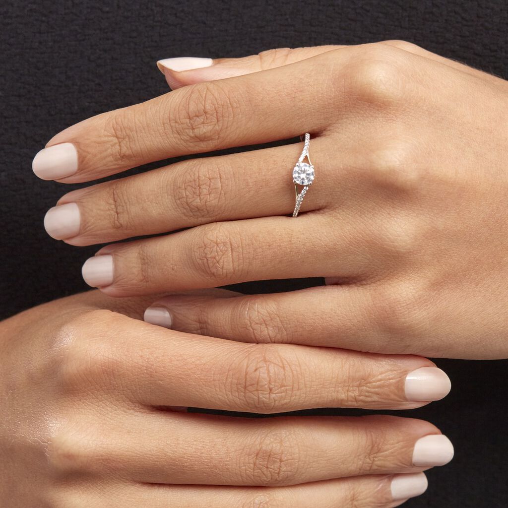 Anello Solitario Claire Oro Giallo Cubic Zirconia