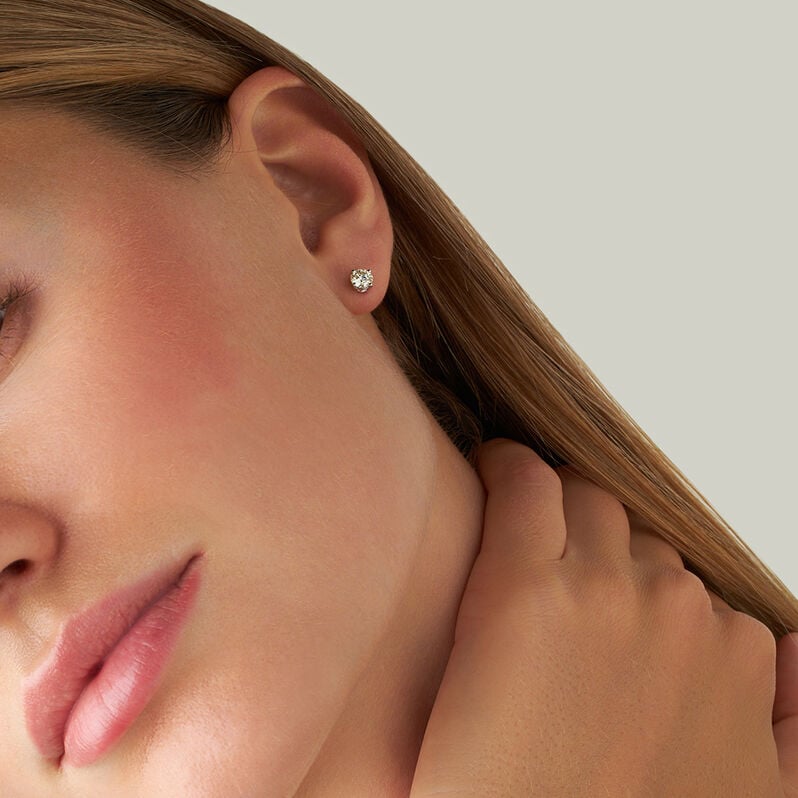 Orecchini Lobo Punto Luce Diamade Oro Bianco Diamante Lab-Grown - Orecchini a Lobo Donna | Stroili