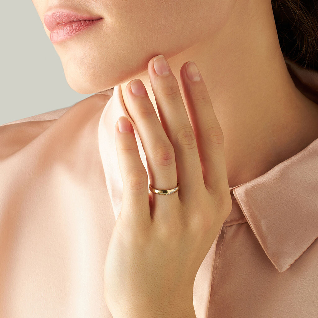 Fede Comoda 3 mm Oro Giallo Diamante - Anelli con Incisione Donna | Stroili