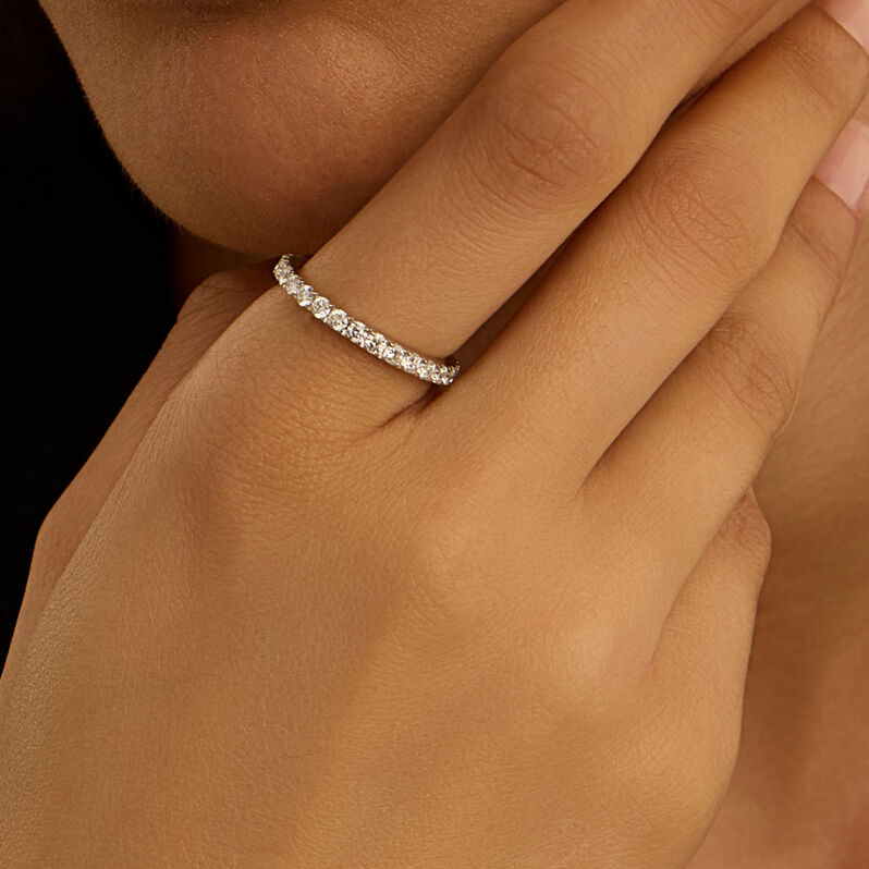 Anello Eternity Diamade Oro Bianco Diamante Lab-Grown - Anelli Eternity Donna | Stroili