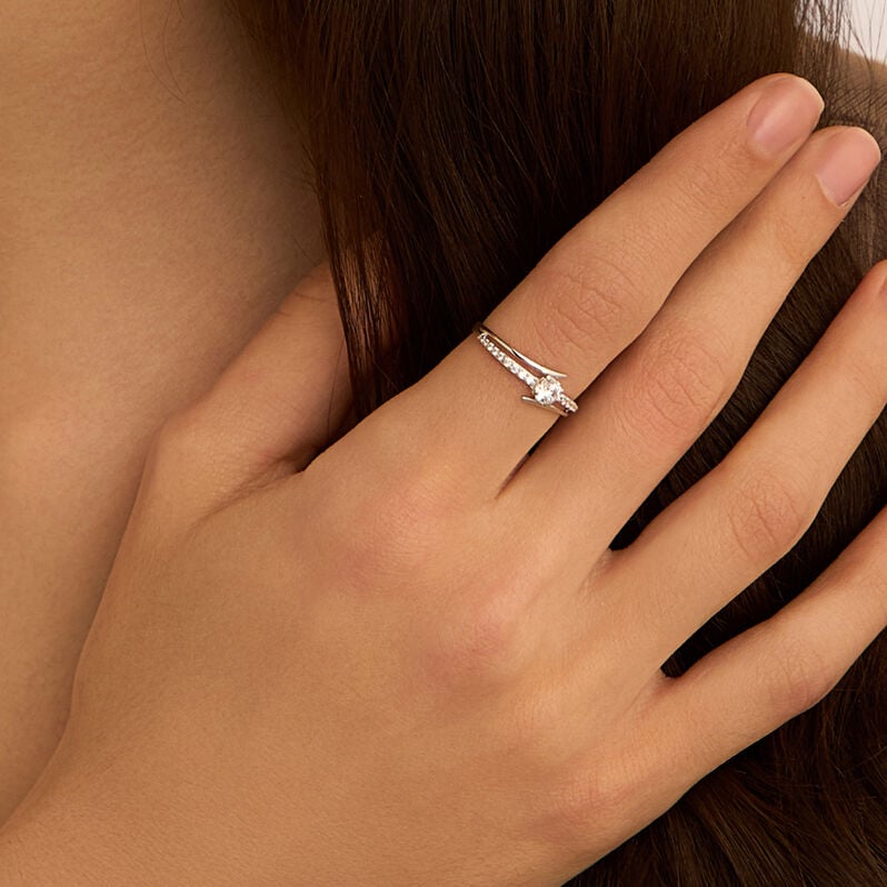 Anello Solitario Claire Oro Bianco Cubic Zirconia - Anelli con Pietre Donna | Stroili