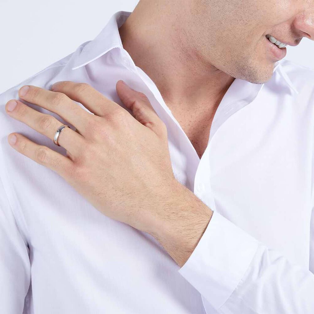 Fede Comoda 4 mm Oro Bianco - Anelli con Incisione Uomo | Stroili