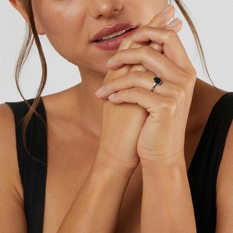 Anello Solitario Amélie Oro Bianco Topazio - Anelli con Pietre Donna | Stroili