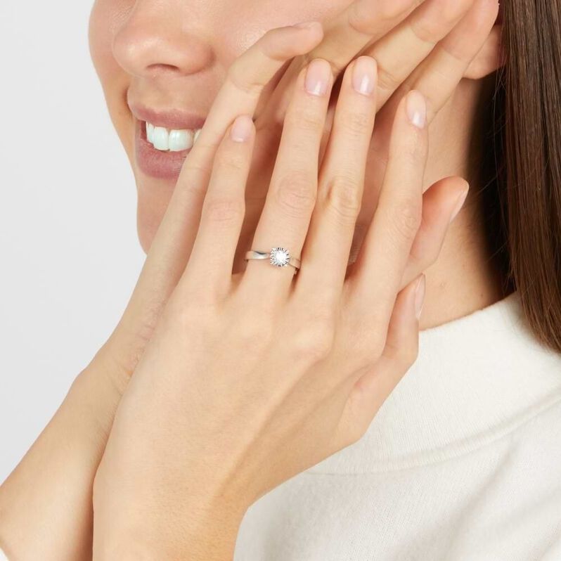 Anello Solitario Diamotion Oro Bianco Diamante - Anelli con Pietre Donna | Stroili