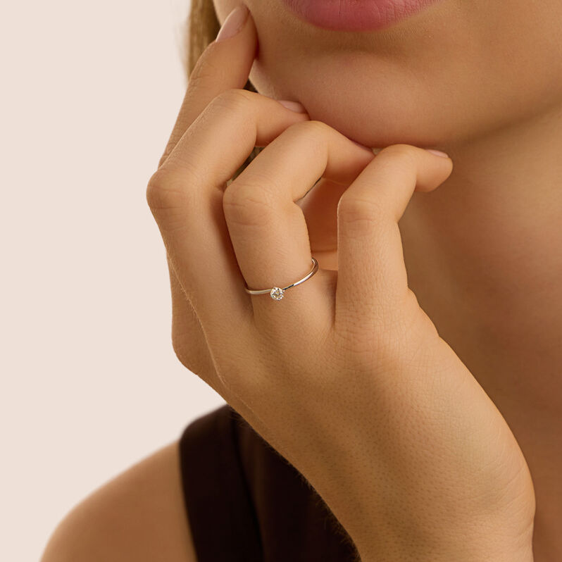 Anello Solitario Grace Oro Bianco Diamante - Anelli con Pietre Donna | Stroili
