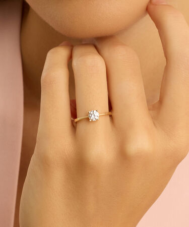 Anello Solitario Claire Oro Giallo Cubic Zirconia