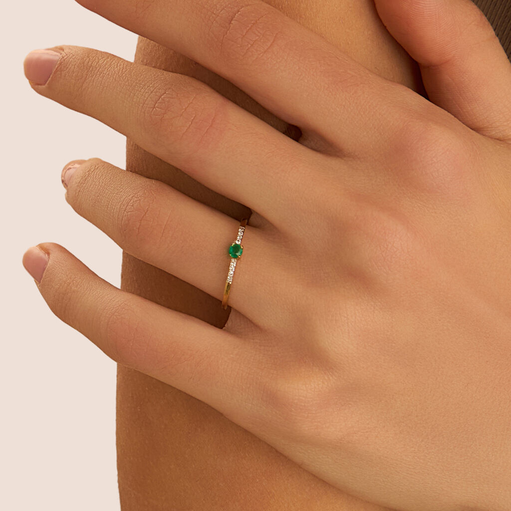 Anello Solitario Charlotte Oro Giallo Smeraldo Diamante - Anelli con Pietre Donna | Stroili