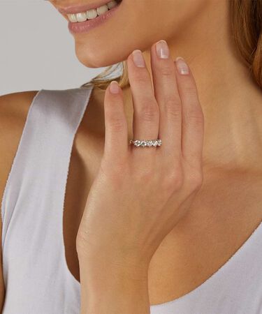 Anello Riviere Firmamenti Oro Bianco Diamante