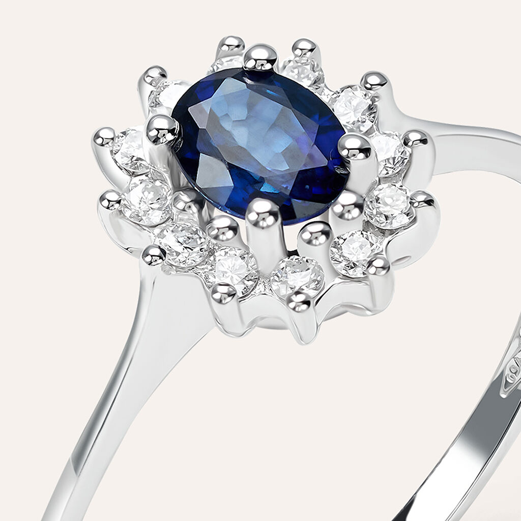 Anello Elizabeth Crown Oro Bianco Zaffiro Ovale E Diamanti - Anelli con Pietre Donna | Stroili