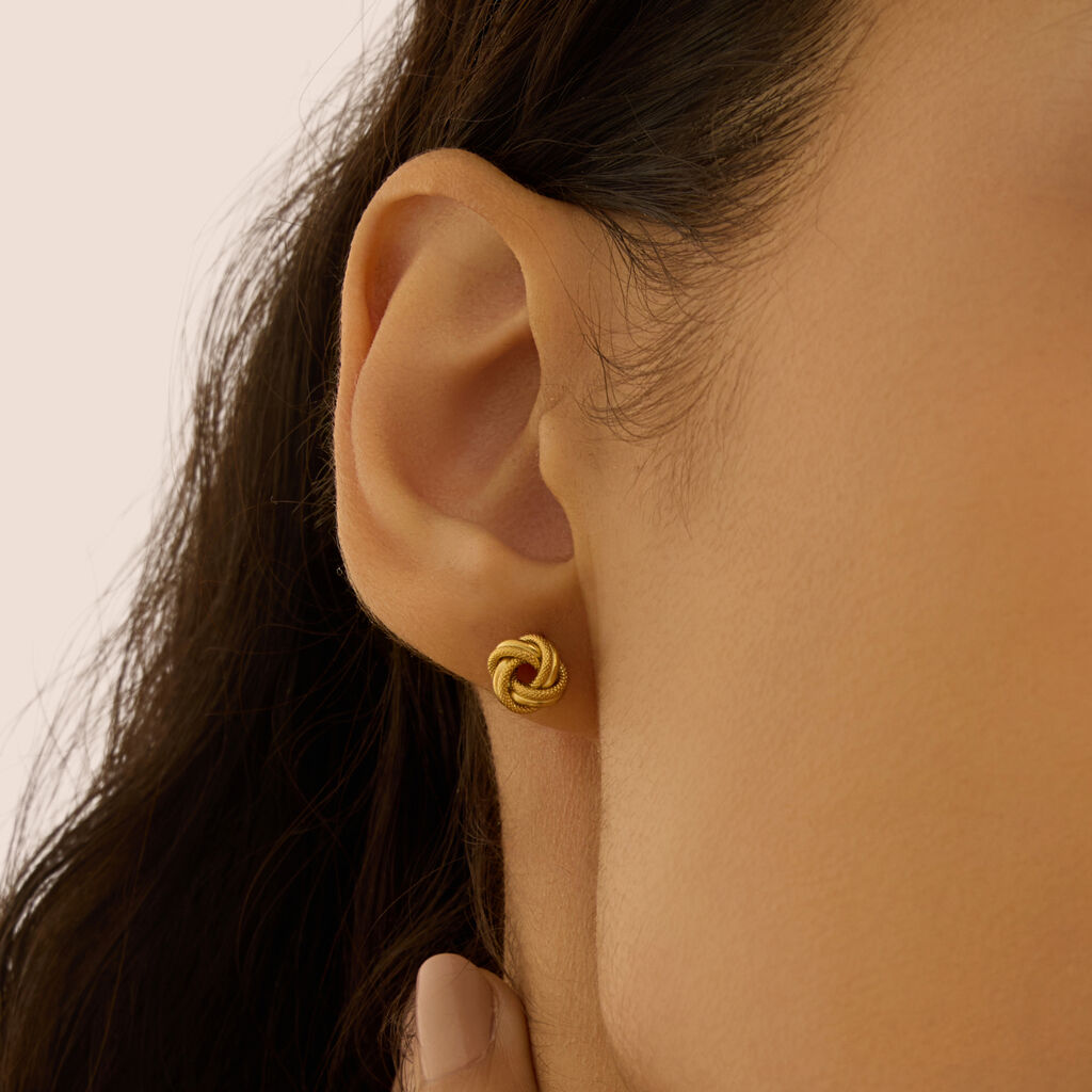 Orecchini Lobo Gold Essence Oro Giallo - Orecchini a Lobo Donna | Stroili