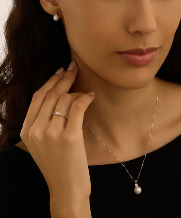 Anello Solitario Gabrielle Oro Bianco Perla D'Acqua Dolce Cubic Zirconia