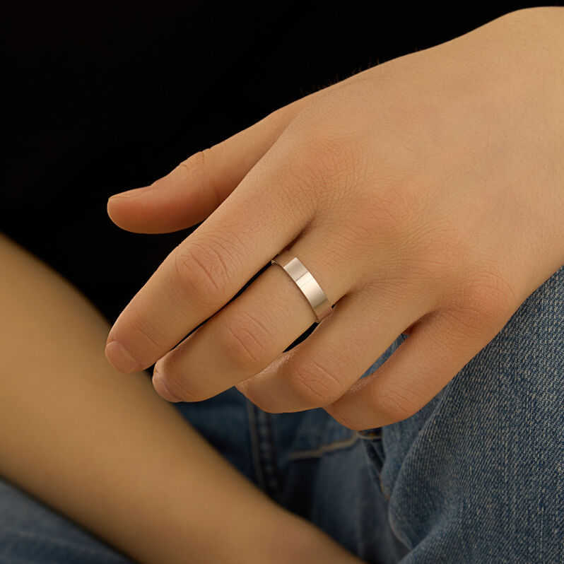 Anello Fascia Gentleman Argento Rodiato - Anelli con Incisione Uomo | Stroili