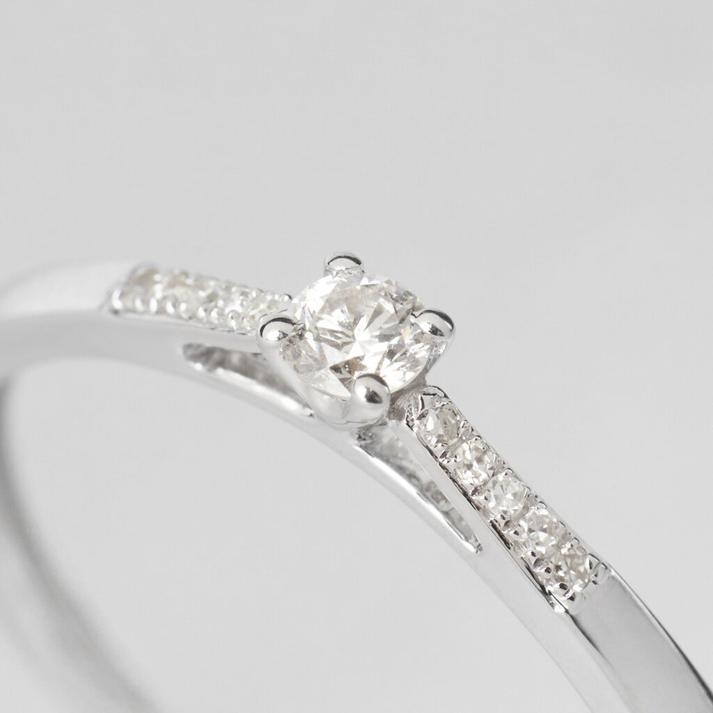 Anello Solitario Grace Oro Bianco Diamante - Anelli con Pietre Donna | Stroili