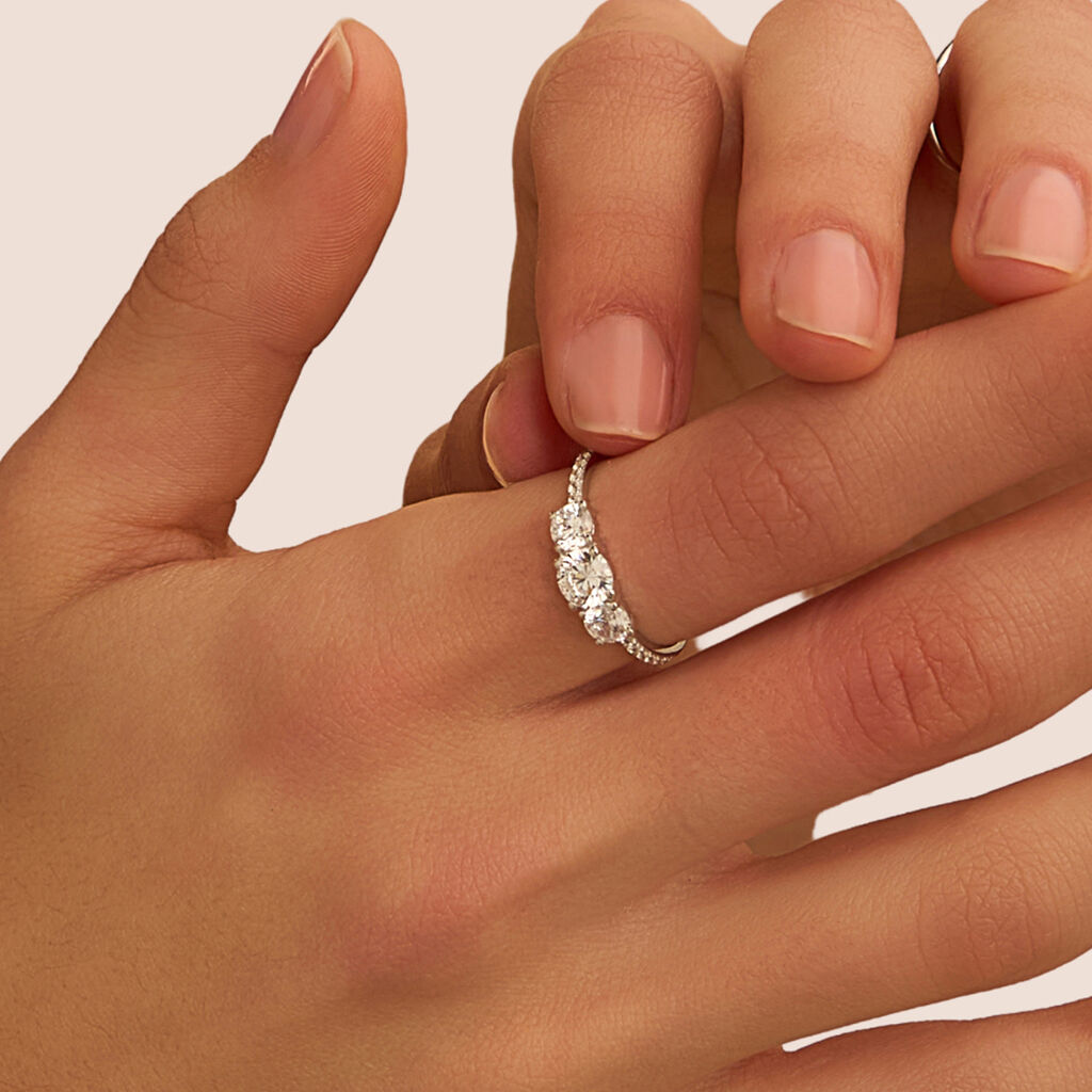 Anello Trilogy Claire Oro Bianco Cubic Zirconia - Anelli con Pietre Donna | Stroili