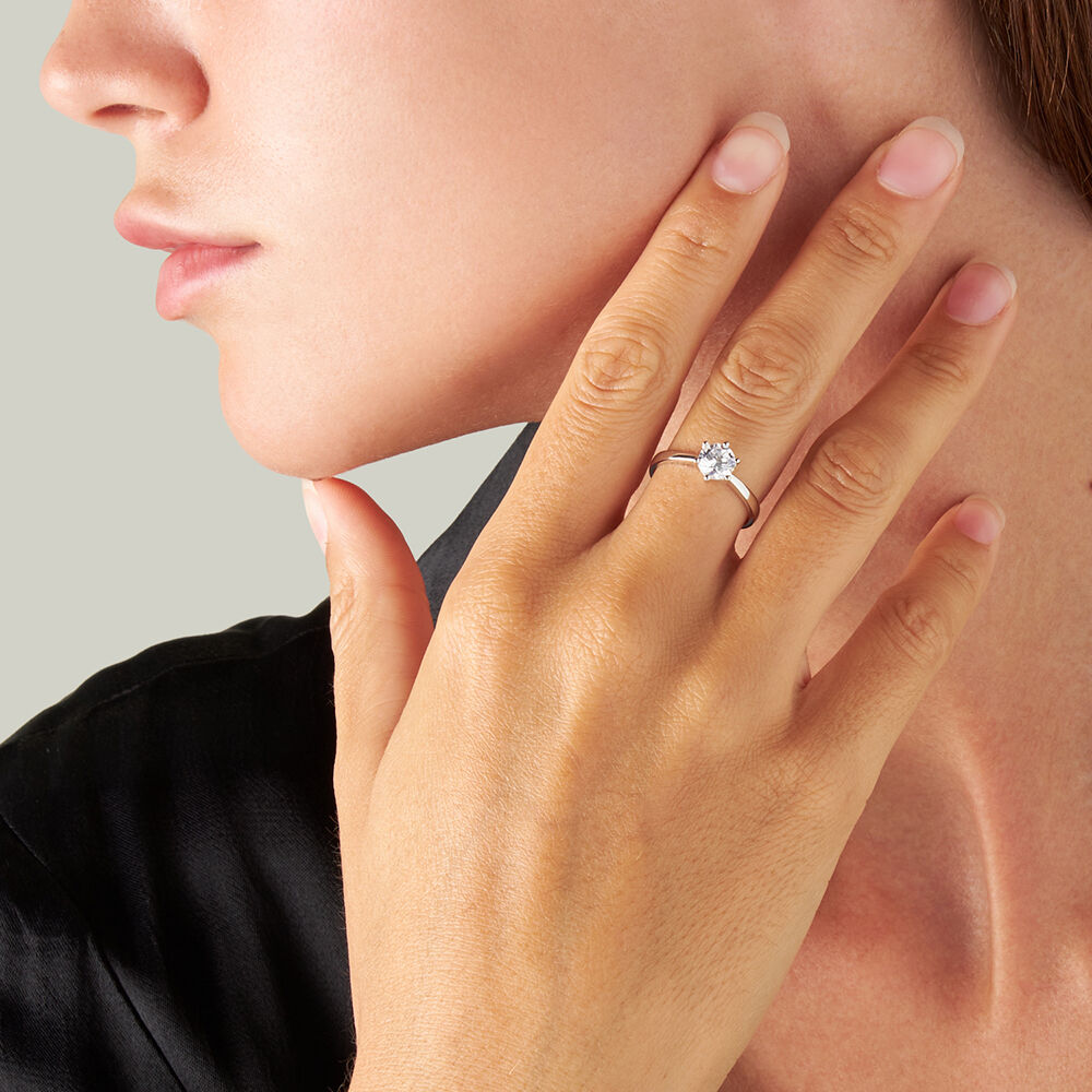 Anello Solitario Claire Oro Bianco Cubic Zirconia 1417978 Stroili