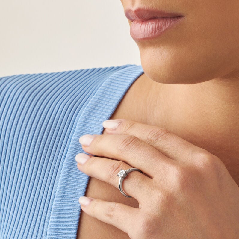 Anello Solitario Petali Oro Bianco Diamante - Anelli con Pietre Donna | Stroili