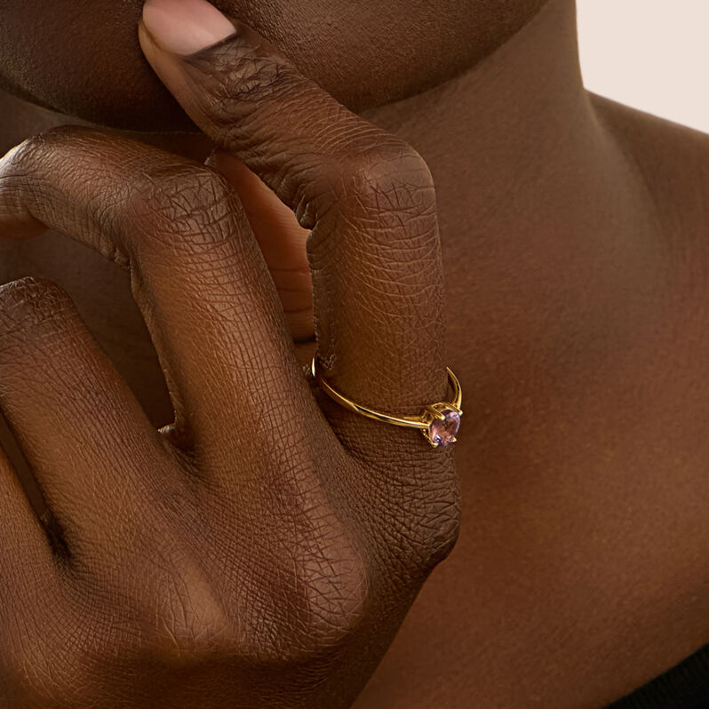 Anello Solitario Amélie Oro Giallo Ametista - Anelli con Pietre Donna | Stroili