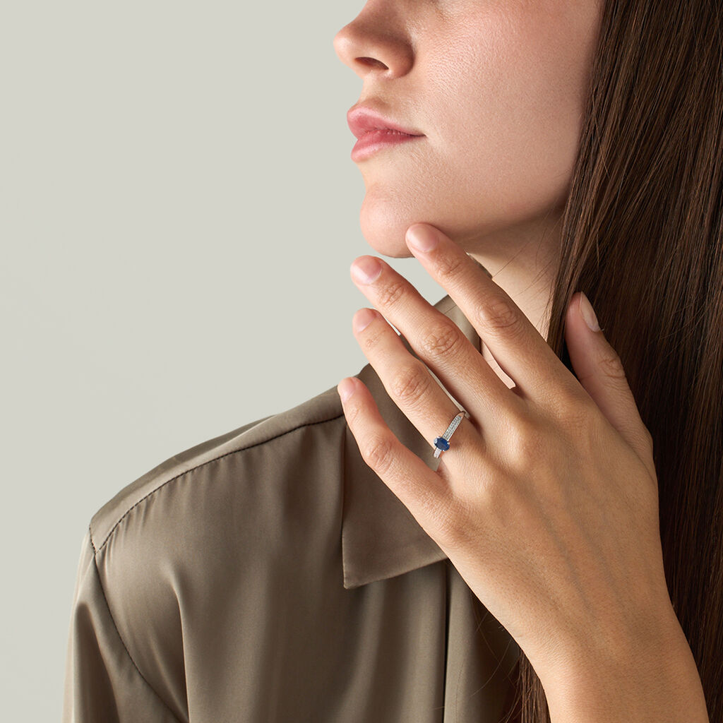 Anello Solitario Charlotte Oro Bianco Zaffiro Diamante - Anelli con Pietre Donna | Stroili