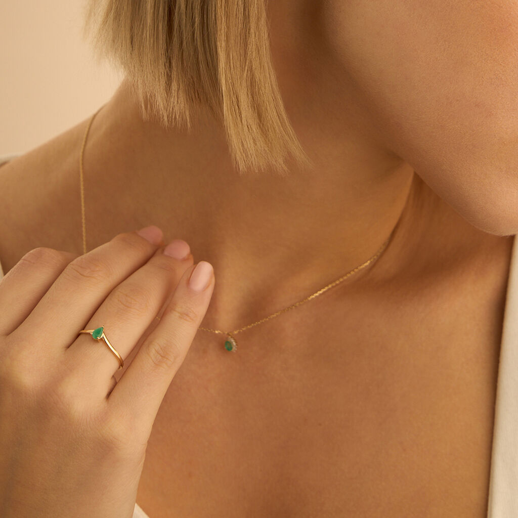 Anello Solitario Charlotte Oro Giallo Smeraldo