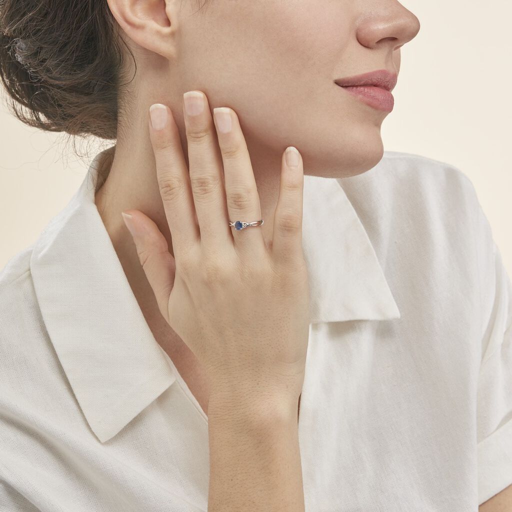 Anello Charlotte Oro Bianco Zaffiro Diamante