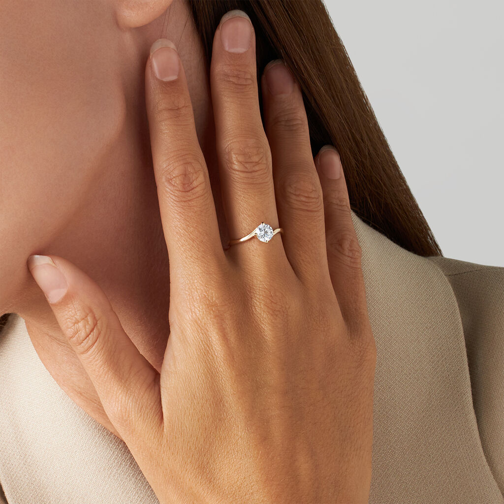 Anello Solitario Claire Oro Giallo E Cubic Zirconia - Anelli con Pietre Donna | Stroili