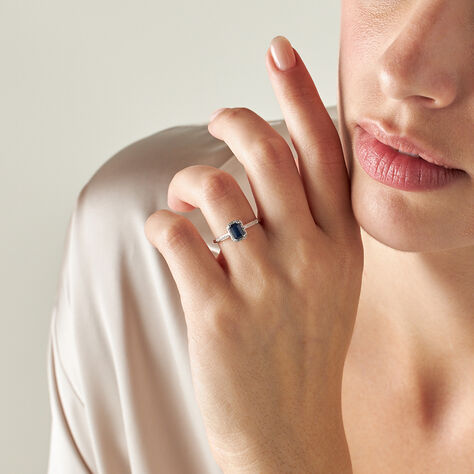 Anello Solitario Charlotte Oro Bianco Zaffiro Diamante - Anelli con Pietre Donna | Stroili