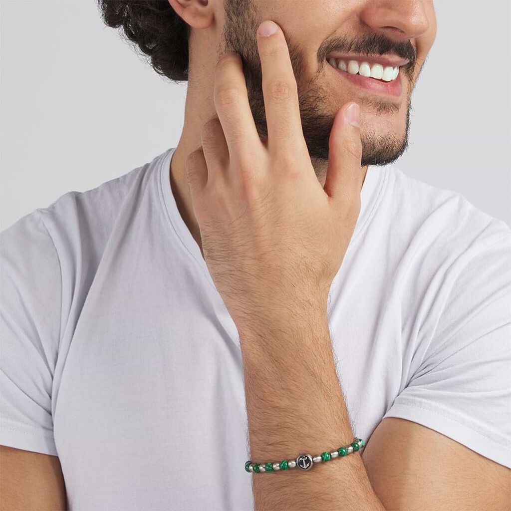 Bracciale elastico pietre verdi e grigie con dettaglio ancora acciaio - Bracciali Uomo | Stroili