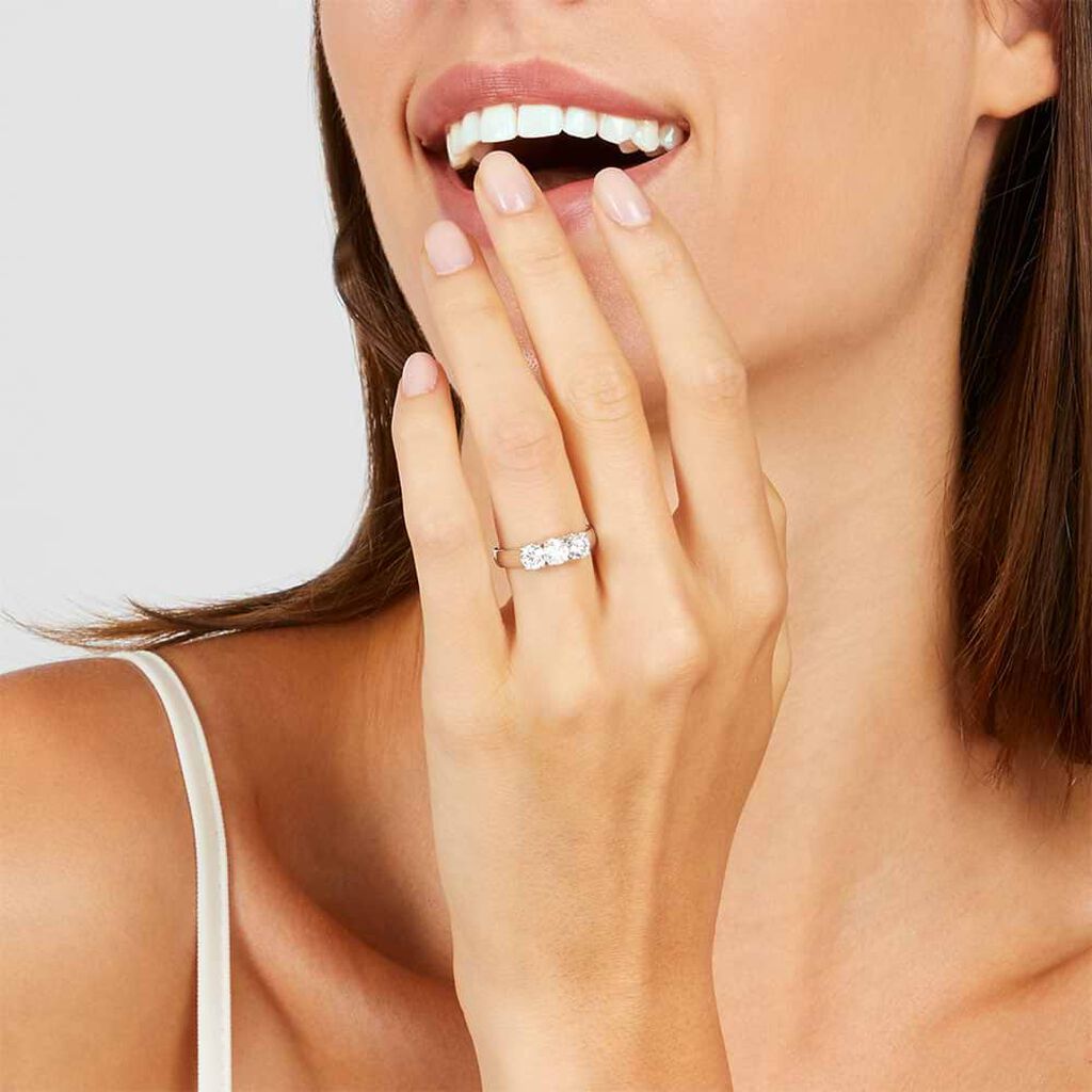 Anello Trilogy Diamade Oro Bianco Diamante Lab-Grown - Anelli con Pietre Donna | Stroili