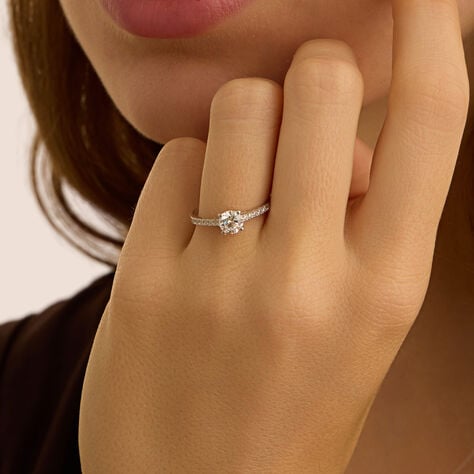 Anello Solitario Claire Oro Bianco Cubic Zirconia - Anelli con Pietre Donna | Stroili
