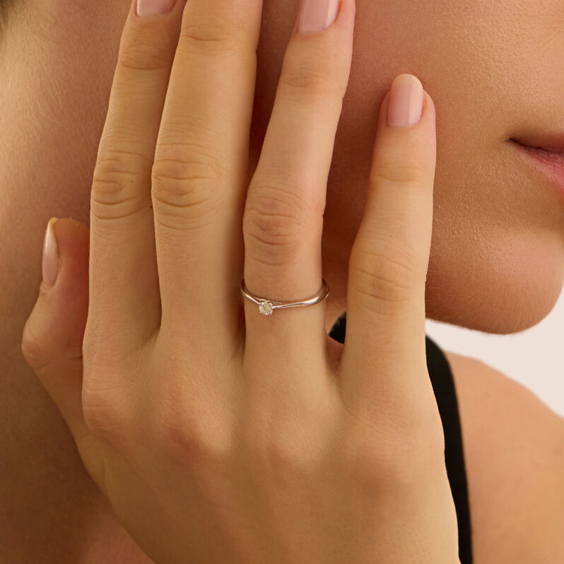 Anello Solitario Grace Oro Bianco Diamante - Anelli con Pietre Donna | Stroili