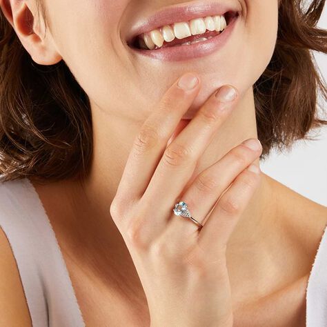 Anello Solitario Amélie Oro Bianco Topazio Cubic Zirconia - Anelli con Pietre Donna | Stroili