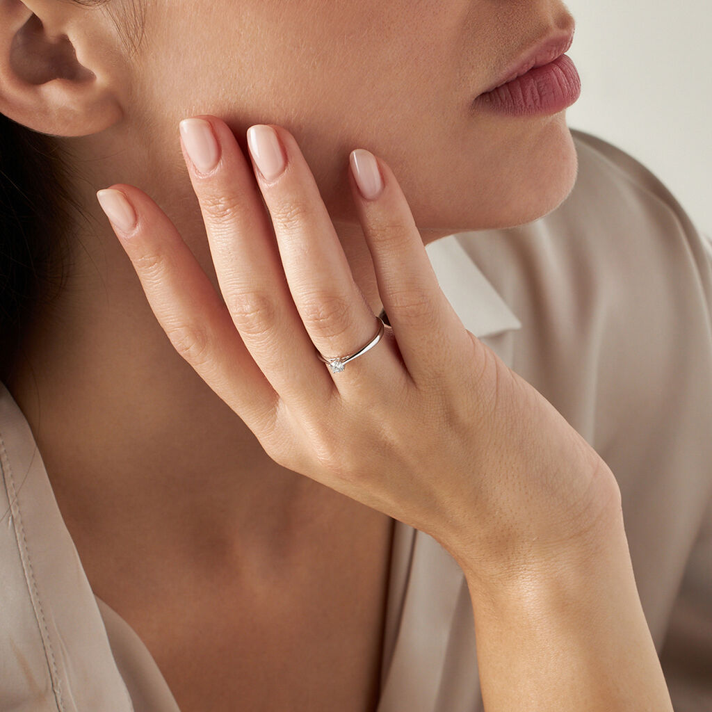 Anello Solitario Grace Oro Bianco Diamante - Anelli con Pietre Donna | Stroili