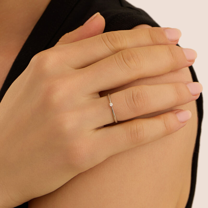 Anello Solitario Grace Oro Bianco Diamante - Anelli con Pietre Donna | Stroili