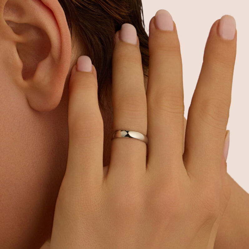 Fede Mantovana Leggera 4 mm Oro Bianco - Anelli con Incisione Unisex | Stroili