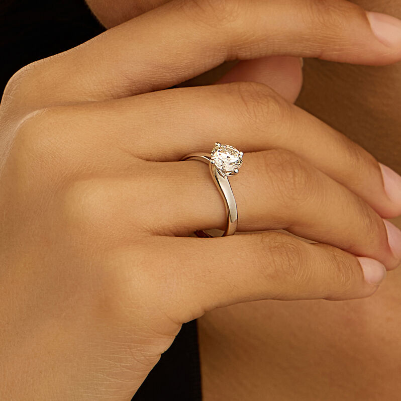Anello Solitario Valentino Diamade Oro Bianco Diamante Lab-Grown - Anelli con Pietre Donna | Stroili