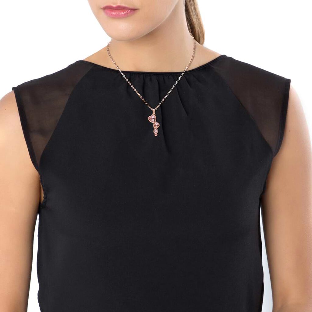 Girocollo in metallo rosato e pietre con charm con cuori