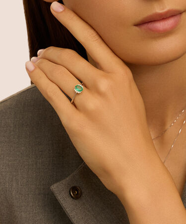 Anello Solitario Elizabeth Crown Oro Bianco Smeraldo Diamante