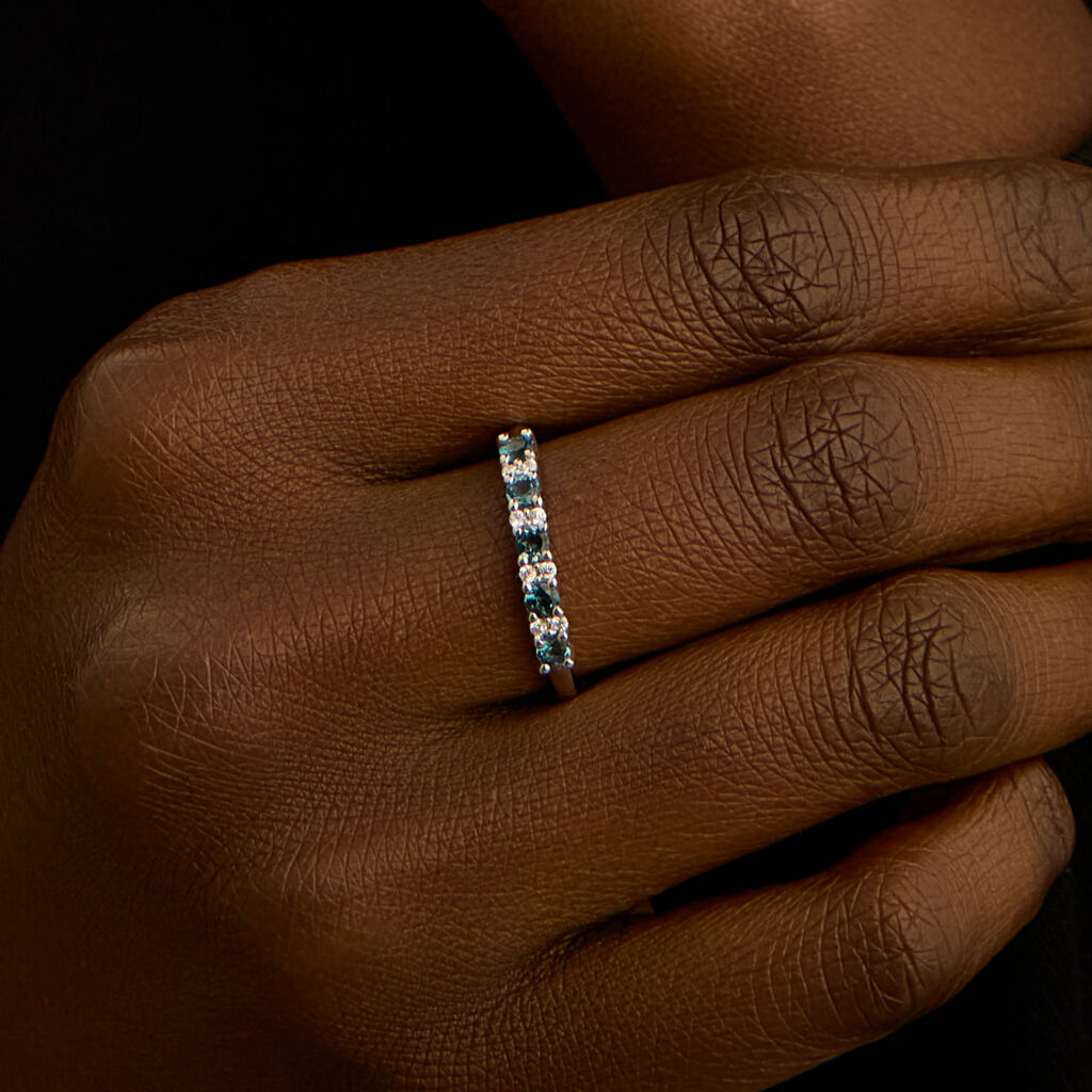 Anello Riviere Amelie Oro Bianco Topazio E Cubic Zirconia