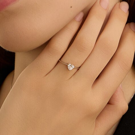 Anello Solitario Claire Oro Bianco Cubic Zirconia - Anelli con Pietre Donna | Stroili