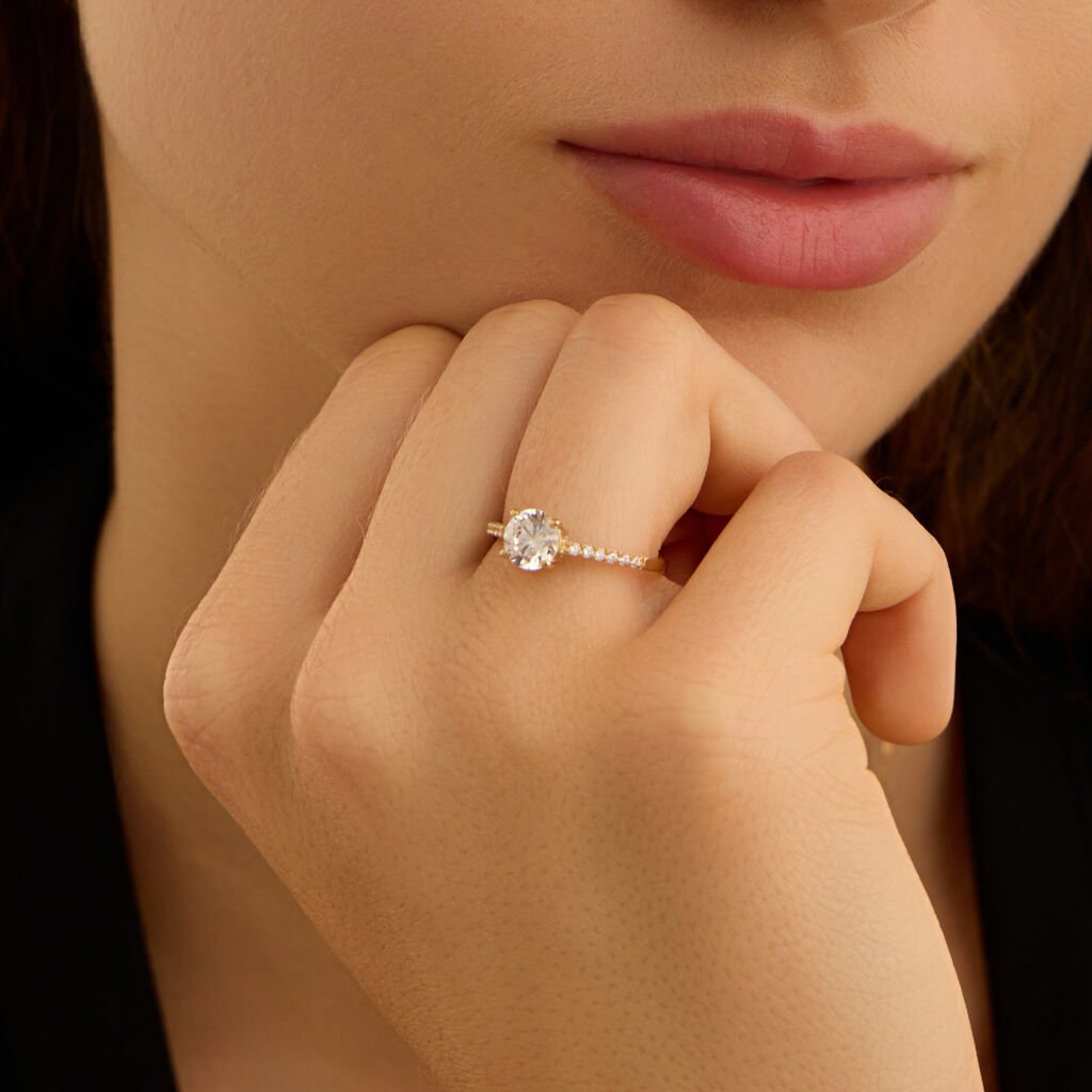 Anello Solitario Claire Oro Giallo Cubic Zirconia