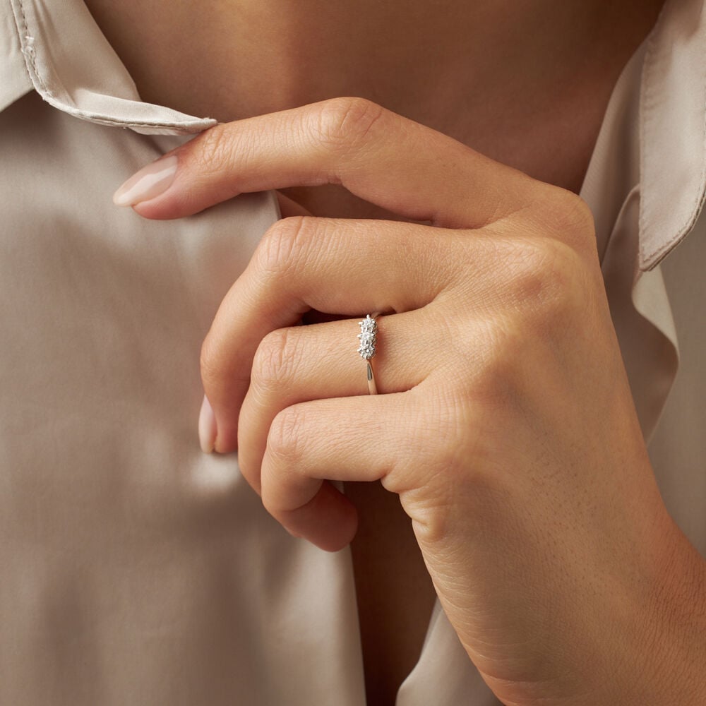 Trilogy anello stroili outlet