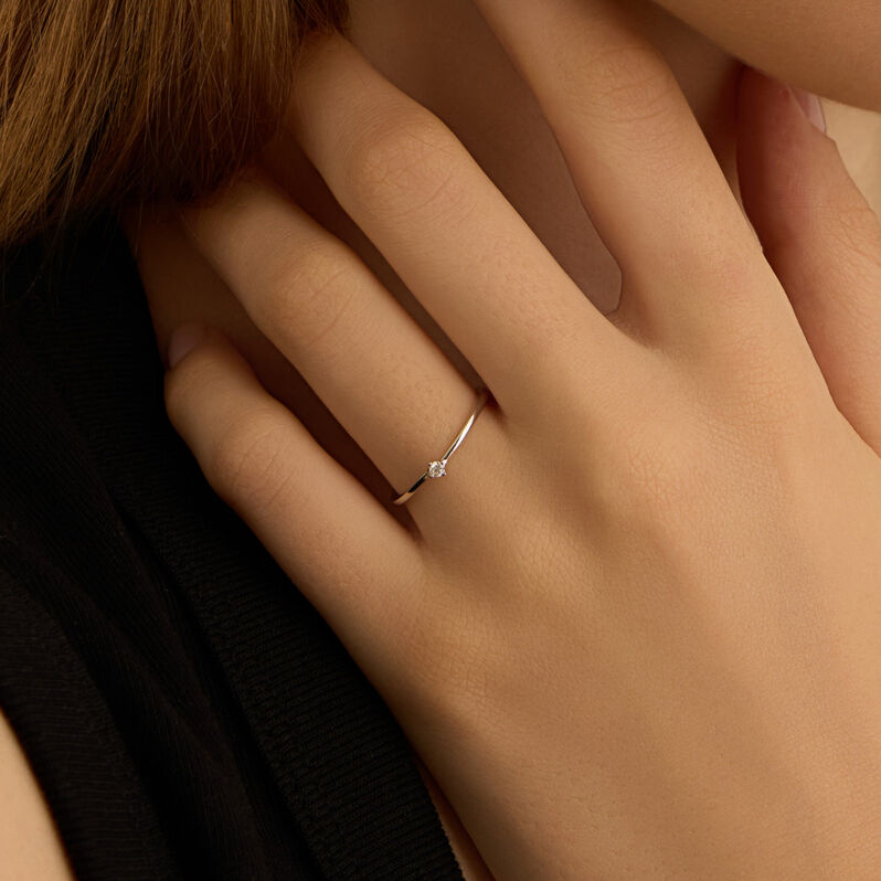 Anello Solitario Grace Oro Bianco Diamante - Anelli con Pietre Donna | Stroili