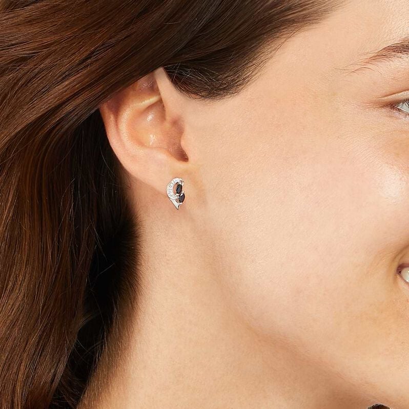 Orecchini Lobo Charlotte Oro Bianco Zaffiro Diamante - Orecchini a Lobo Donna | Stroili