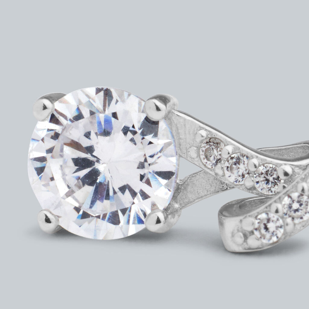 Orecchini Lobo Punto Luce Silver Elegance Argento Rodiato Cubic Zirconia - Orecchini a Lobo Donna | Stroili
