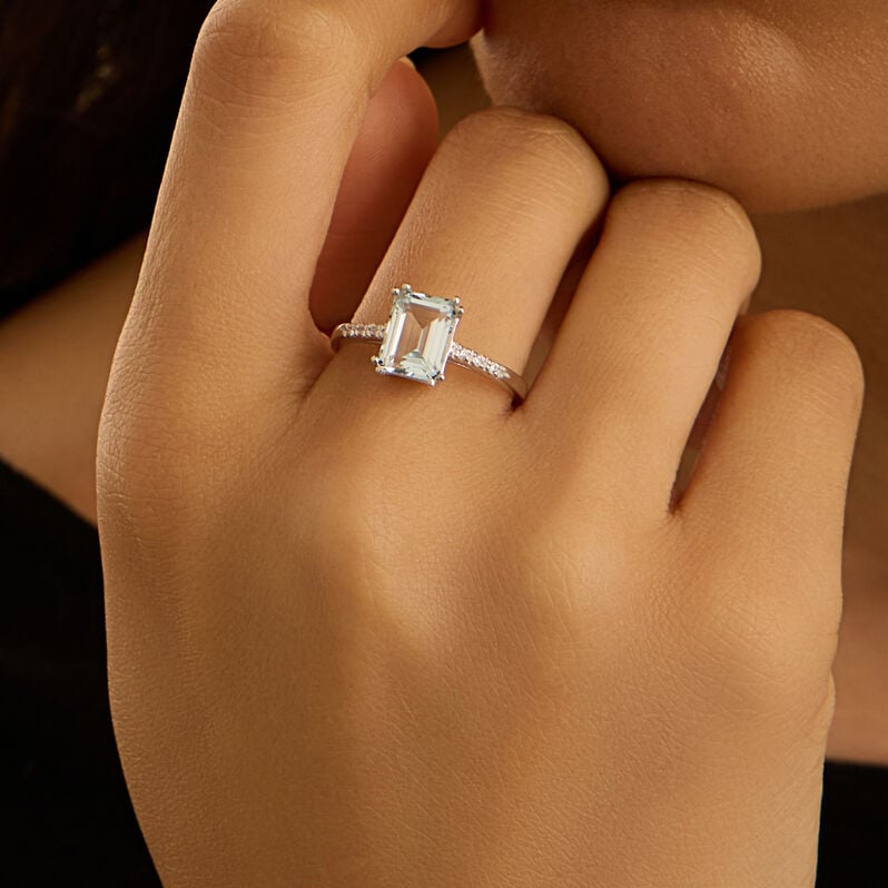 Anello Solitario Acquamarina Oro Bianco Acquamarina Diamante - Anelli con Pietre Donna | Stroili
