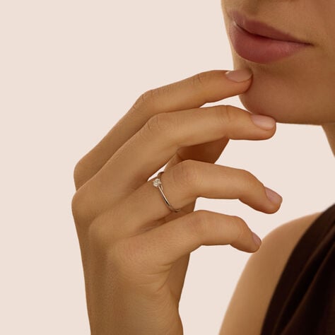 Anello Solitario Grace Oro Bianco Diamante - Anelli con Pietre Donna | Stroili